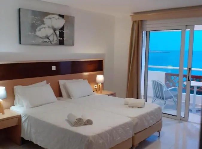 Minos 2* Karpathos